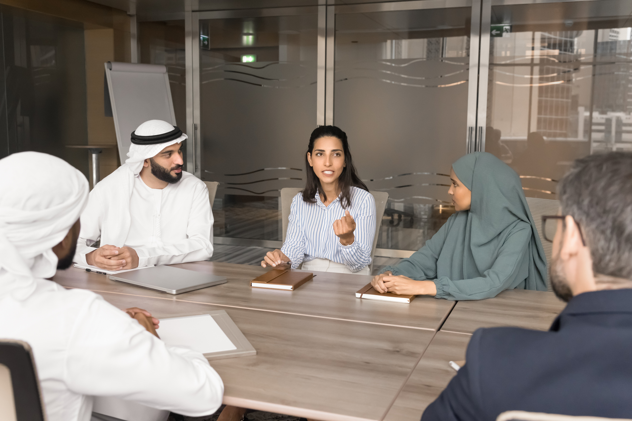Beyond Benefits: Shaping EVP & Culture for a UAE Future-Ready Team